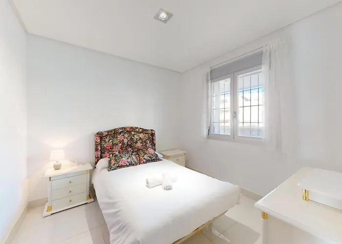 Castle And Port Views With Ac