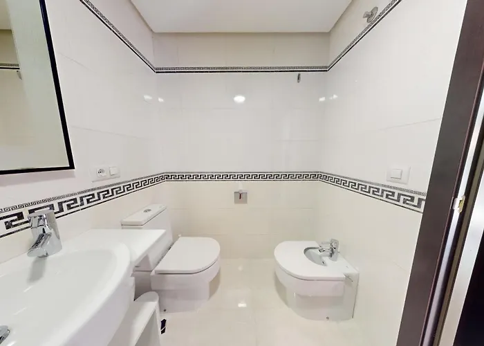 Castle And Port Views With Ac デニア