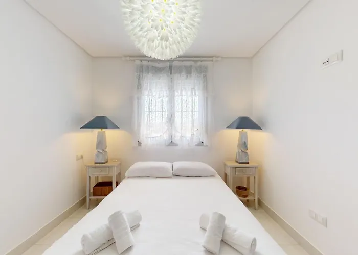 Castle And Port Views With Ac *