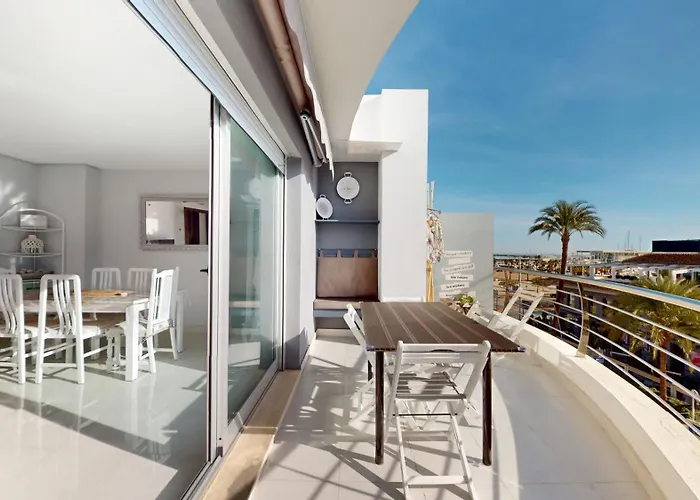 Castle And Port Views With Ac * Denia